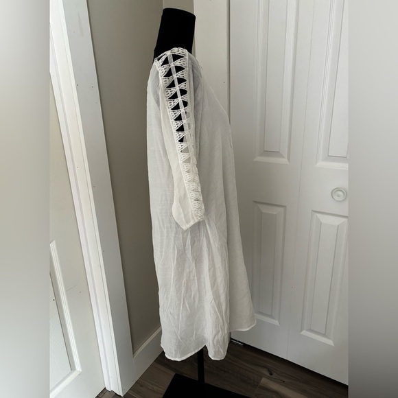 Indigo Rose White Gauzy Dress Open Crochet Sleeves Front Crochet Accent Large - Picture 2 of 7